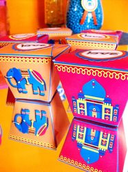 Favor_boxes1_medium