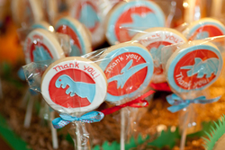 Dinosaur-cookie-pop-favors-2_medium