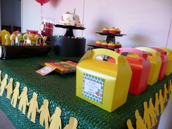 Lego_dessert_table_1_medium