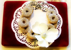 Dough_necklace_medium