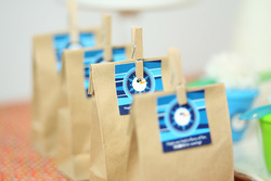 Winter_-_7_-_loot_bags_medium