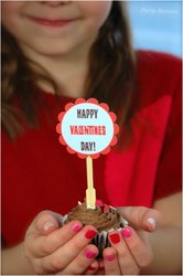 Valentine-aly_cupcake_medium