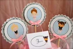 Zwd_polkdotspirouettes-largepartycircles_medium