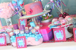 Dessert_table_detail_3_medium