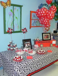Zperfect_party_fireman_sweets_table_medium