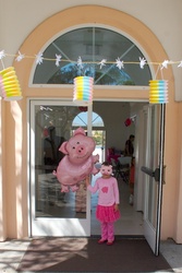 Piggyparty__3801_medium