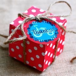 Toys_favor_tag_medium