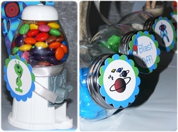 Cupcake_toppers_as_labels_medium
