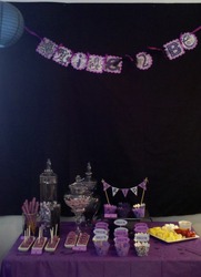 Sweet_treats_table_medium