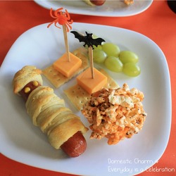 Lunch3_watermark_medium