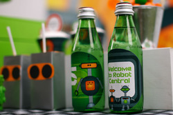 Robot_candy_dessert_table_water_juice_box_medium