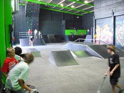 67194_10150101213360199_208803755198_7846515_3789166_n_medium