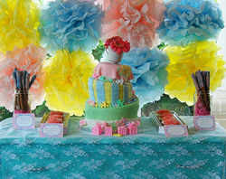 Alice_desserts_medium