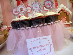 Tutu_cupcake_stand_medium