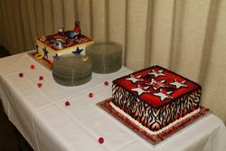 Both_cakes_medium