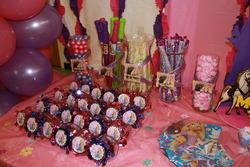 Myas_5th_birthday_party_2011_010_medium