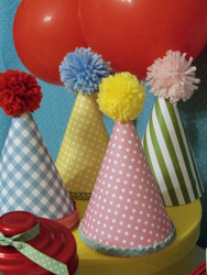 Olillia_party_hats_2_medium