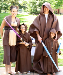 Familyjedis_medium