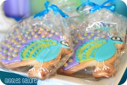 Peacock_cookies_medium