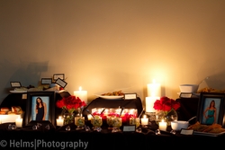 Buffet_table_lit_full_medium