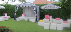 Hellokitty__23_lounge2_medium