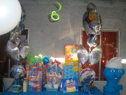 Mike_party_013_medium