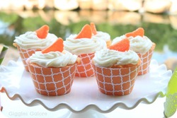 Orange_dreamsicle_cupcakes_medium