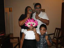 Family_photo_props_medium