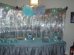 Dessert_table_medium