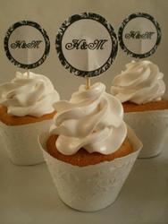 Wed_cupcakes_hologram_medium