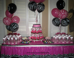 Diva_main_table_medium