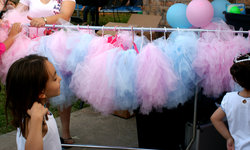 Isa_party_19_medium
