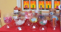 Diy_plastic_candy_jars_medium