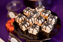 Halloween_black_cat_ball-11_medium