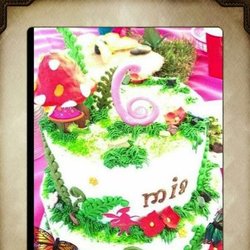 Woodland_fairy_cake_by_elicious_cakes_medium