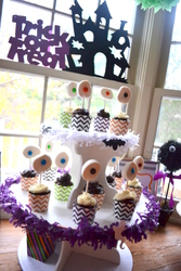 Storm_and_halloween_homeghoul_122_medium