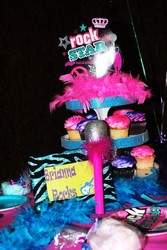 Cupcake_display_medium
