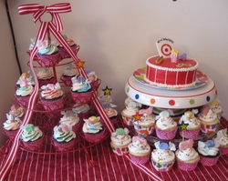 Carnival_cupakes__medium