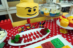 Lego-party11_medium