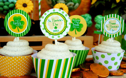 2c_st_patricks_day_party_gwynn_wasson_cupcake_toppers_medium
