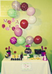 Table_blur_medium