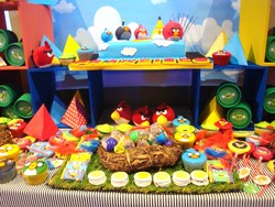 Torta_angry_birds_3_medium