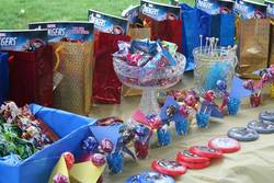 Avenger-gift_bags_medium