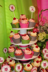 Bellas_first_birthday-08-06-2011_019_medium