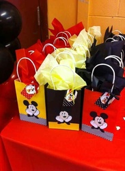 Jay_s_mickey_favor_bags_medium