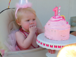 Whitneys_first_bday_108_medium