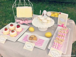 Baked-sweets-table_lemonade-stand_medium