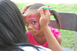 Addie_in_wonderland_party_081013_073_medium