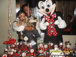 Mickey_mouse