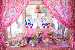 Marie_antoinette-sweets-table_medium